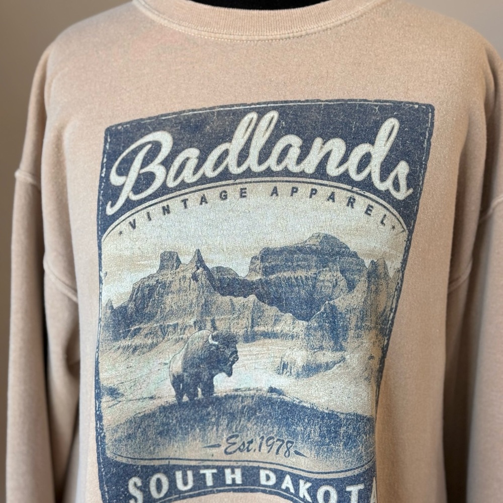 Avalon Men's Crewneck Sweater - Tan South Dakota Buffalo 137724